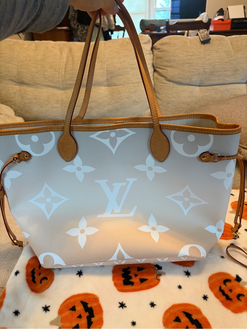 Louis Vuitton BY THE POOL BRUME 2021 with POUCH